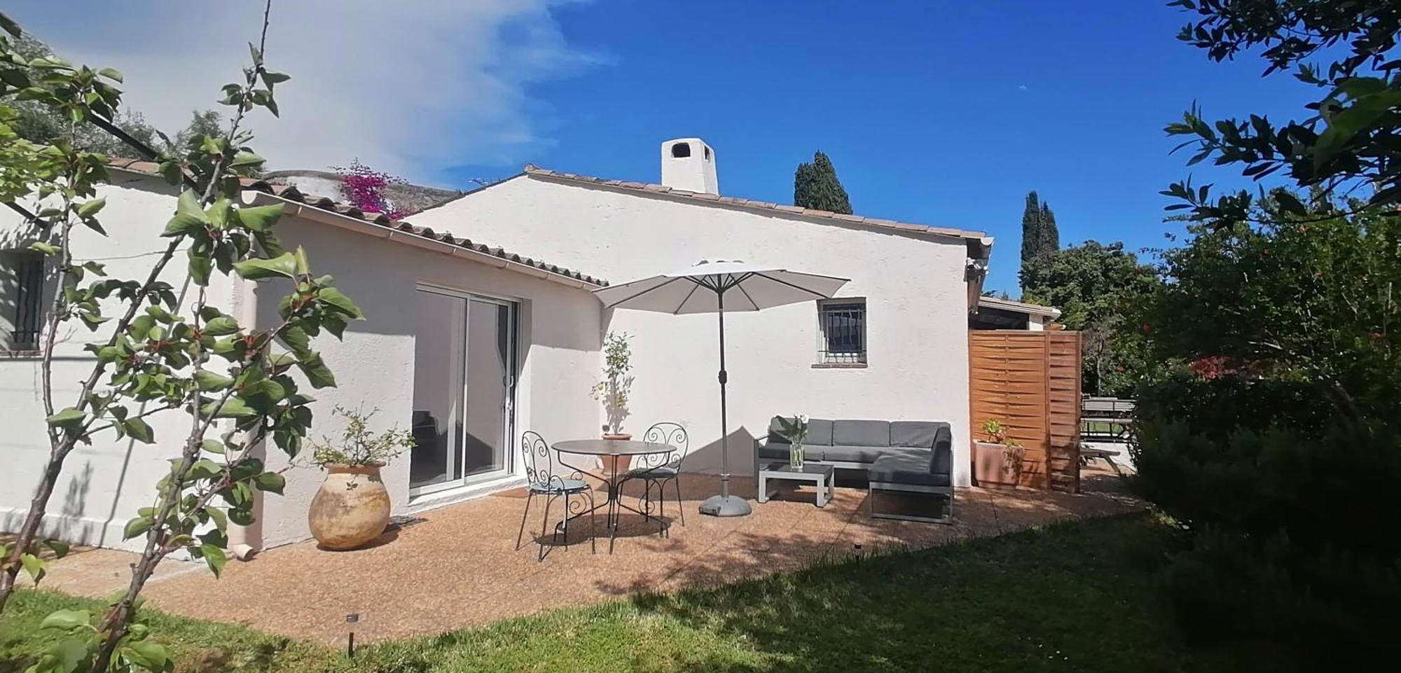 Chambre Bed And Breakfast Dans La Villa Cypra Antibes Buitenkant foto