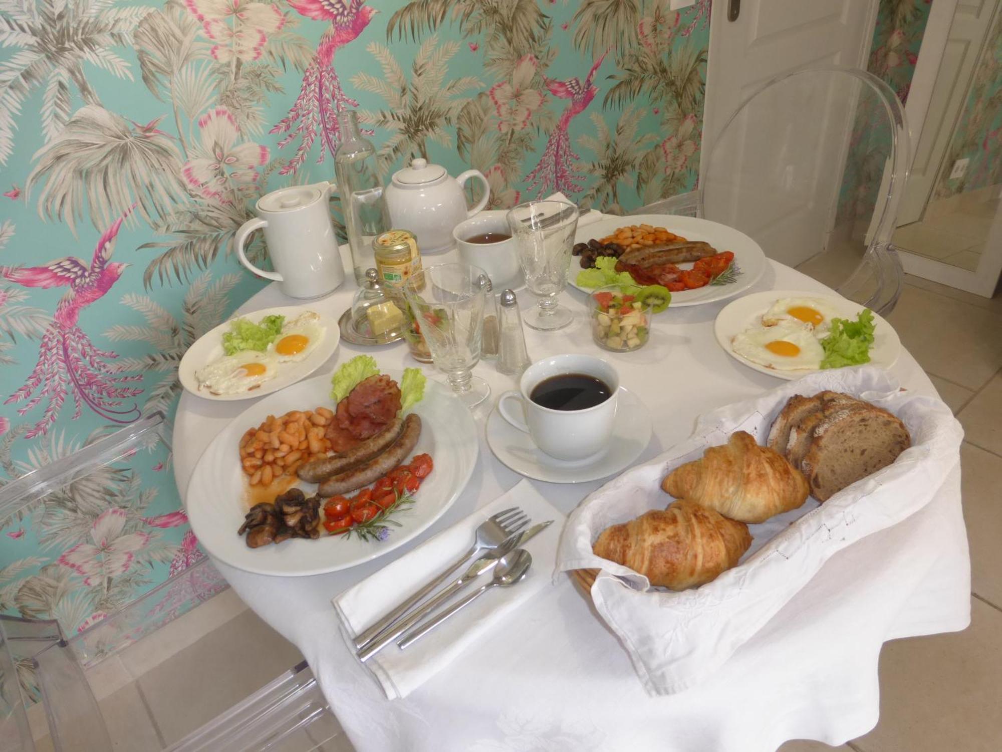 Chambre Bed And Breakfast Dans La Villa Cypra Antibes Buitenkant foto